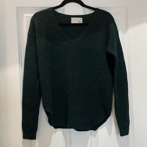 Aritzia Wilfred Free Waffle Knit V Neck Sweater XS